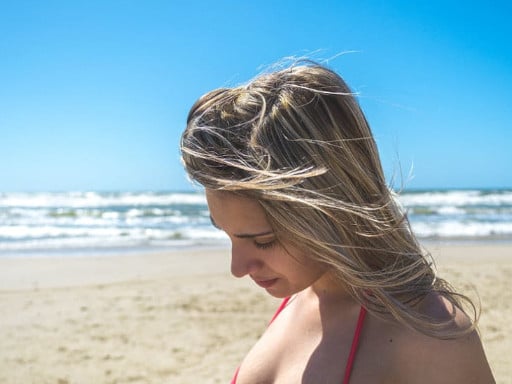 Summer Beach And Girls Puzzle Game